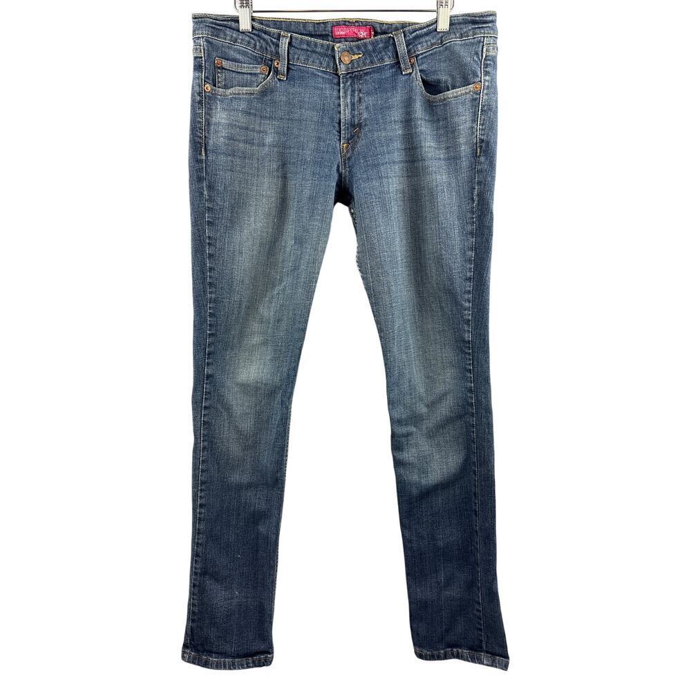 Women’s Levi’s Size 12 Lowrise Medium Wash Blue Skinny Jeans